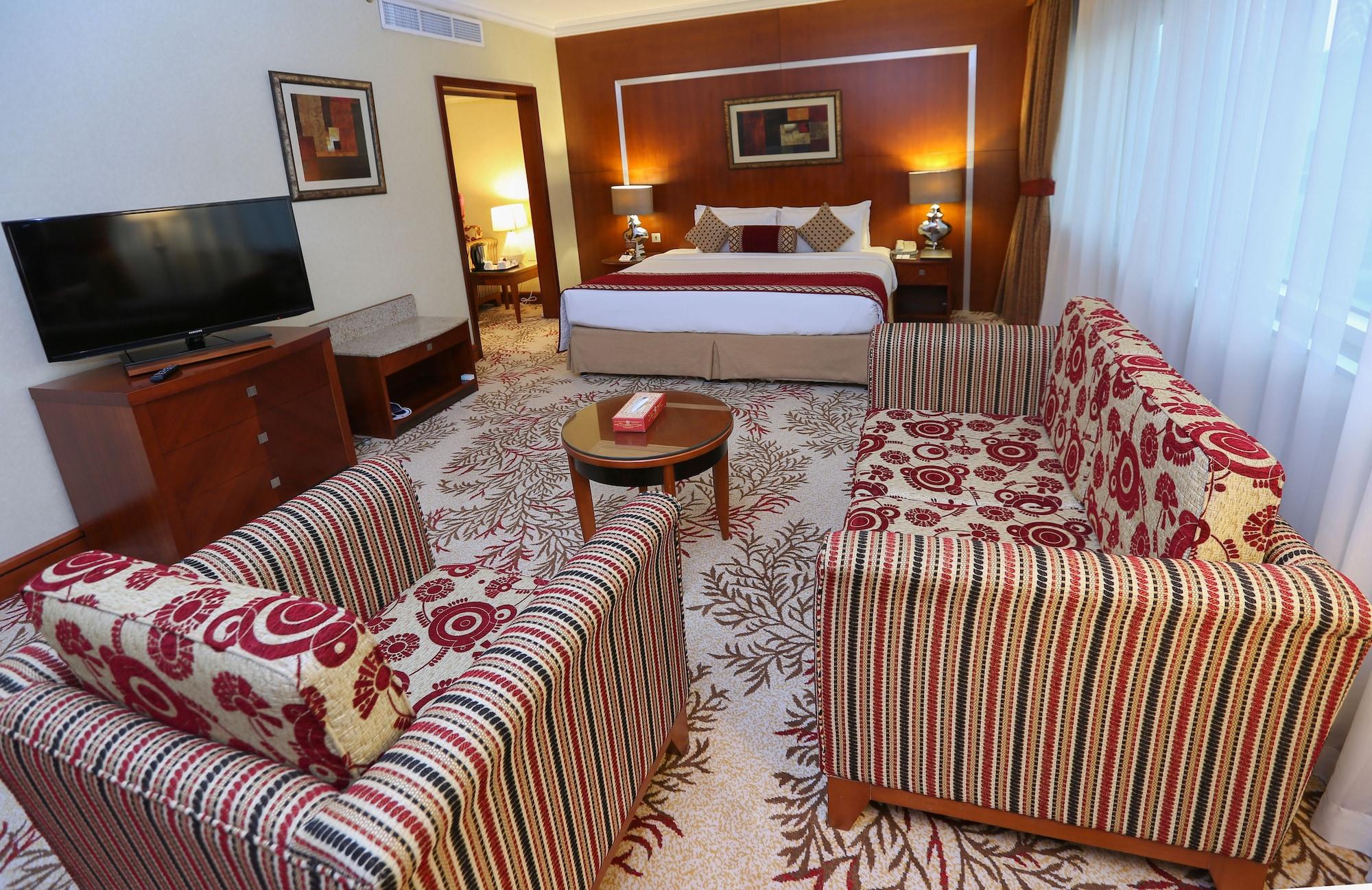 Ramee Royal Hotel Dubai Bagian luar foto