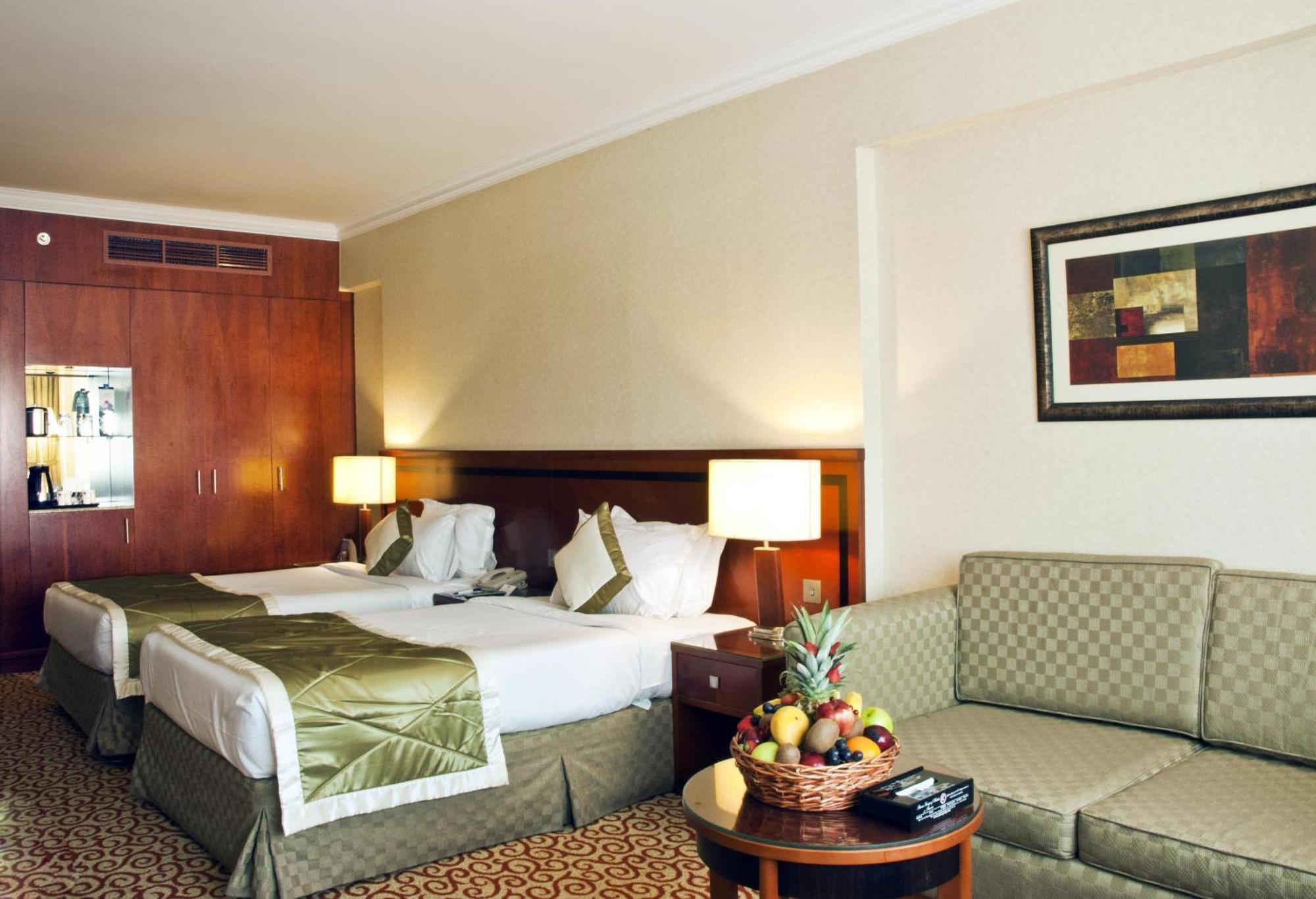 Ramee Royal Hotel Dubai Bagian luar foto